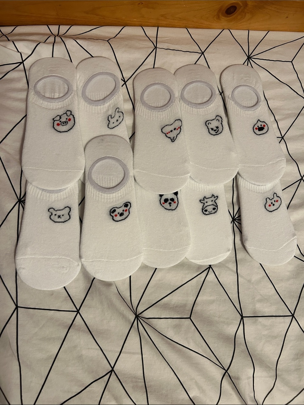 White No Show Socks size 5-6 10 pairs